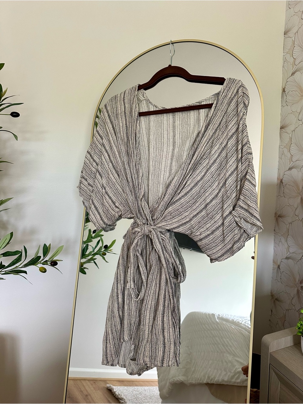 Cupshe Striped Tie-Front Jumpsuit Romper in Beige and Black